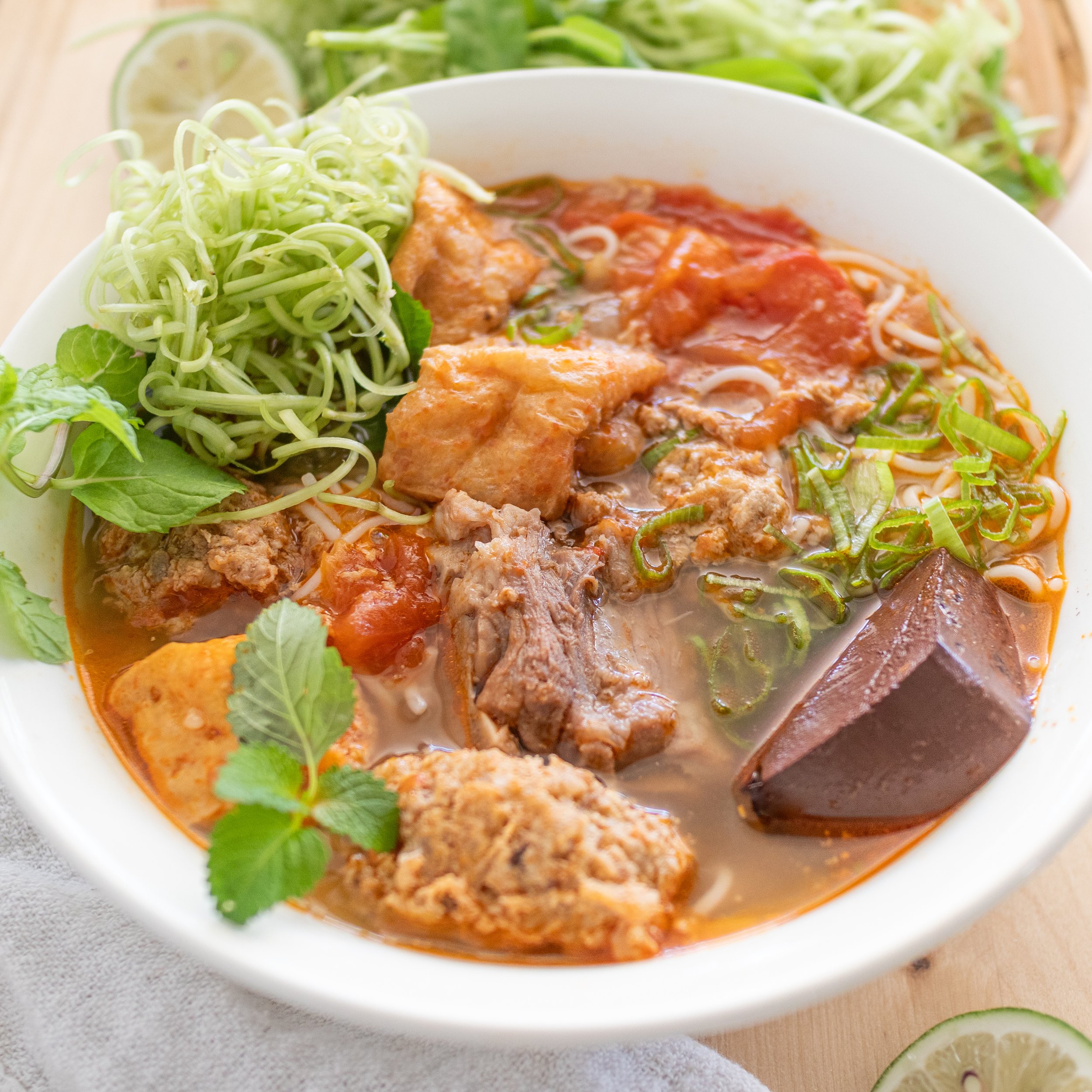 Quick and Simple Bun Rieu Recipe: A Must-Try Noodle Soup