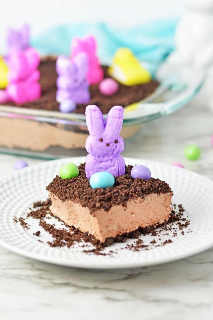 Easy Easter Dirt Cake Casserole Recipe (Simple Steps for a Delicious Dessert)