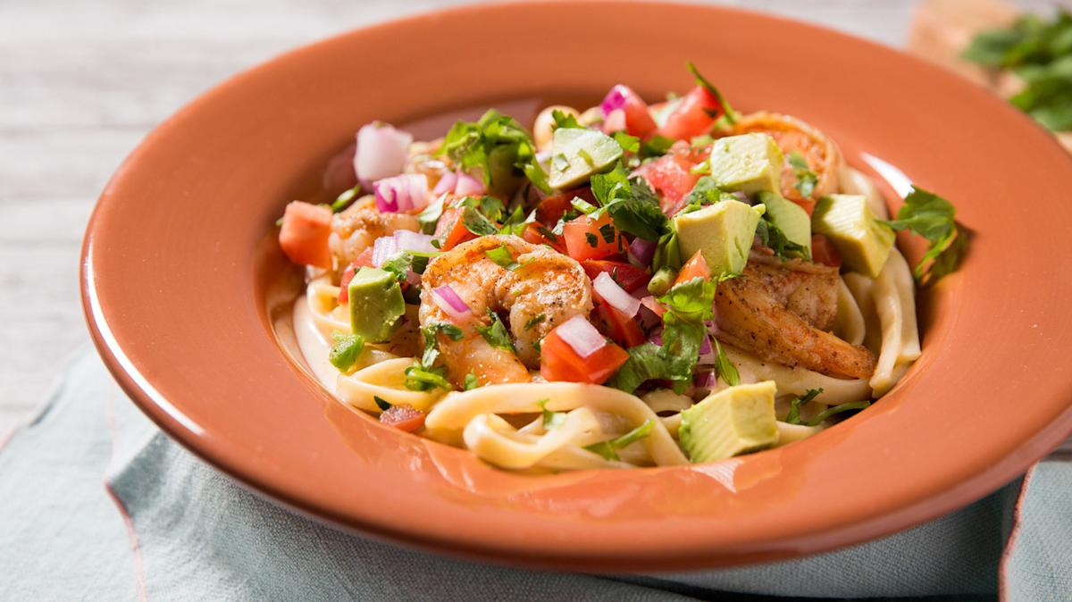 Why try creamy shrimp and pasta recipes with pico de gallo recipe? Because its a quick, tasty, and impressive pasta dish!