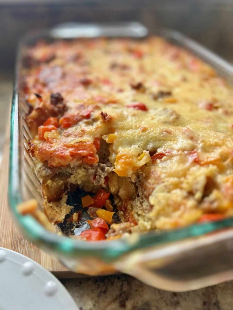 How to make an amazing sourdough bread breakfast casserole? This easy recipe is a crowd pleaser.