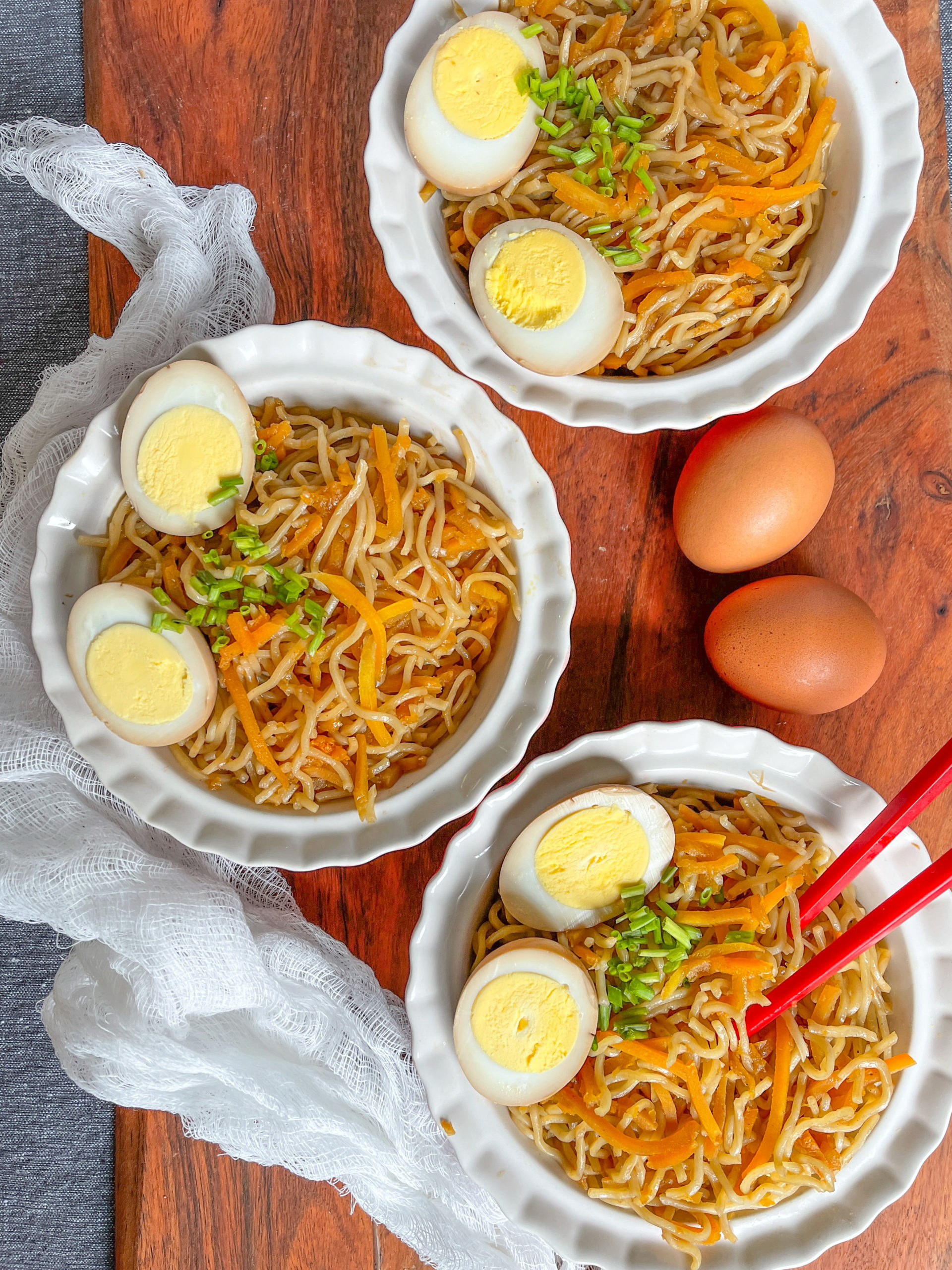 Making easy breakfast noodles at home (follow our simple steps for a delicious morning meal)