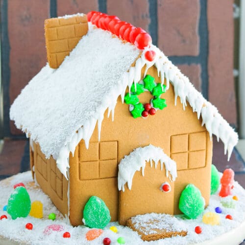 Is building a cookie house hard? Not with these simple tips for a sturdy cookie house.