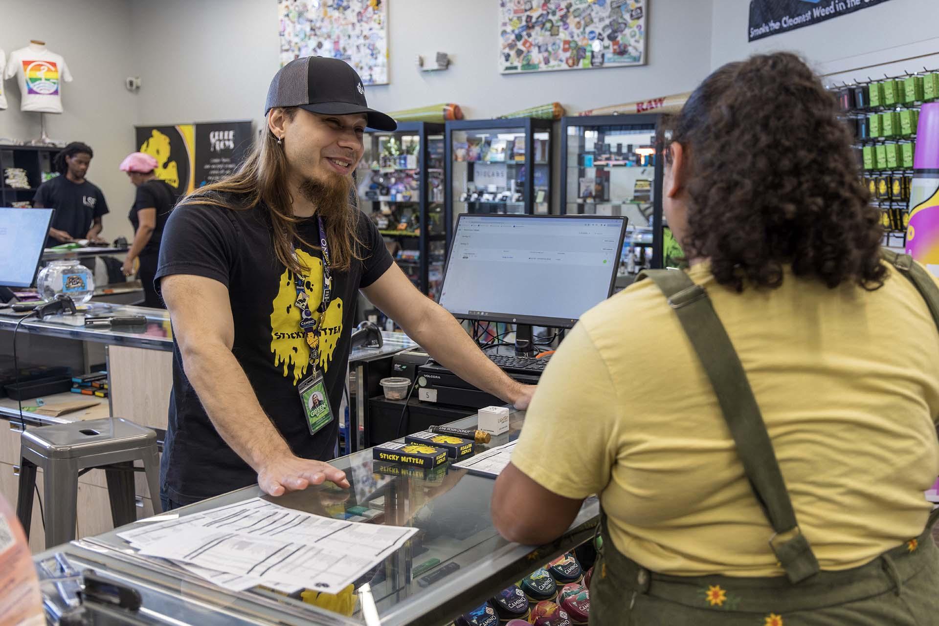 How to buy from Cookies dispensary Michigan? Easy steps for first timers!
