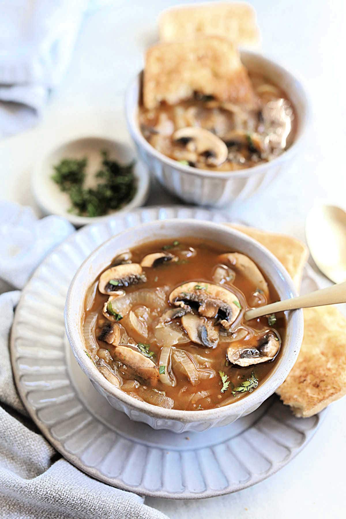 Easy Mushroom And Onion Soup Fast Comforting Bowl In 30 Minutes
