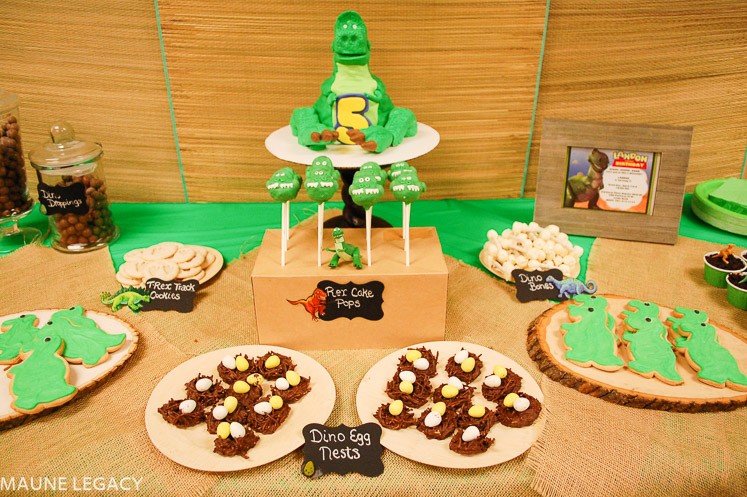 Fun dino cookies for kids birthday party? Creative party ideas explained